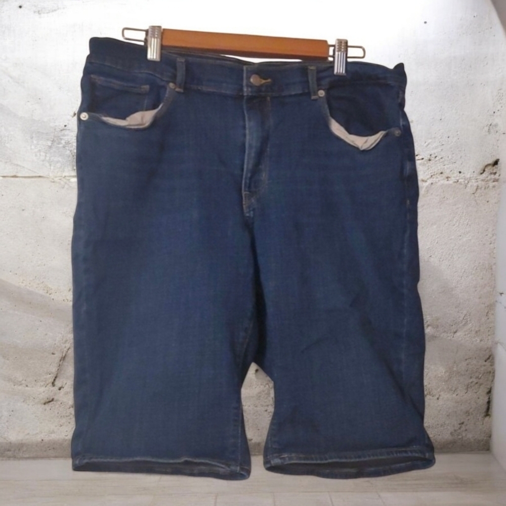 Levi's‎ Classic Bermuda Shorts Womens Size 33 Blue Denim Jean Shorts